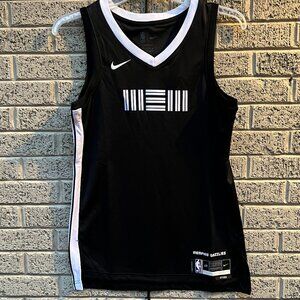Nike Memphis Grizzlies City Edition Jersey NWT Small (40)